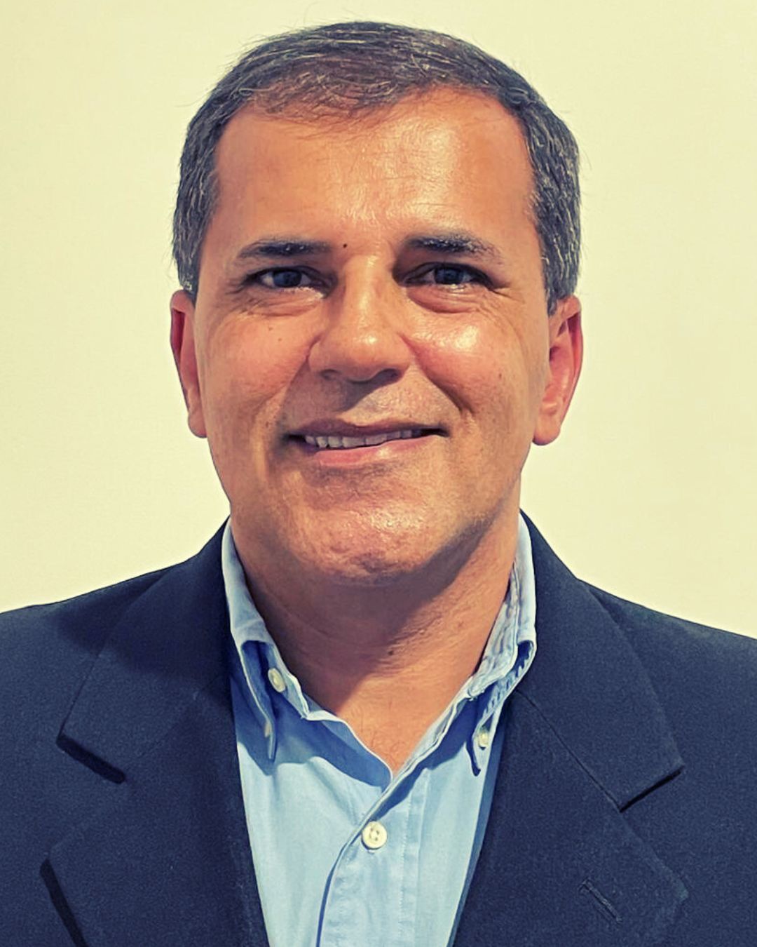 Alexandre Magno Oliveira